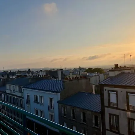 Vue / Jaurès-centre-ville / Lumineux Brest