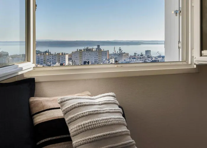 Vue / Jaures-centre-ville / Lumineux