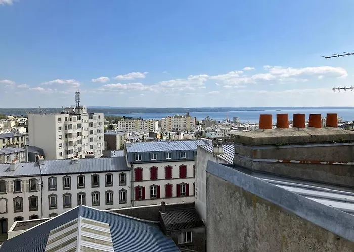 Vue / Jaures-centre-ville / Lumineux Appartement